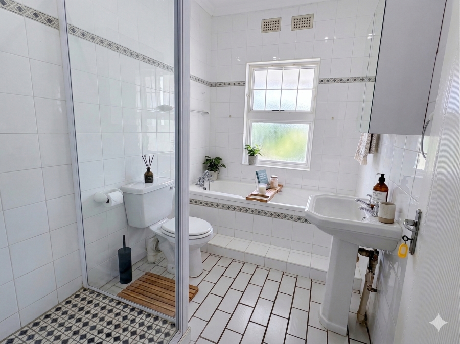 3 Bedroom Property for Sale in Gonubie Eastern Cape